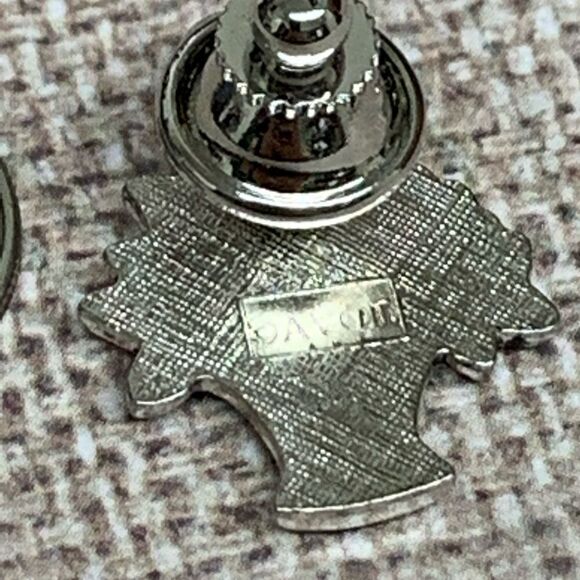 Avon Silver Flower Basket Straight Back Pin - Picture 2 of 3